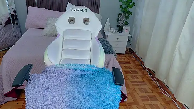 kataleya 29 online show from November 13, 2025, 3:55 pm