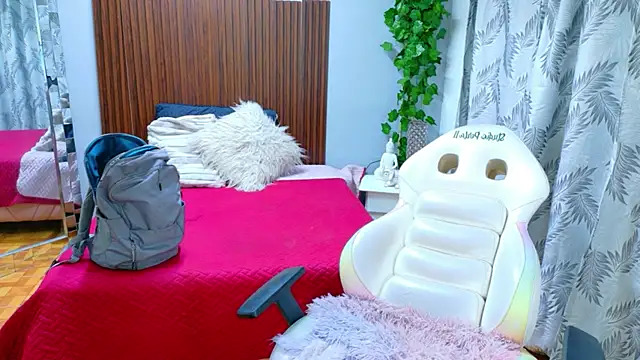 kataleya 29 online show from April 8, 2026, 8:53 pm