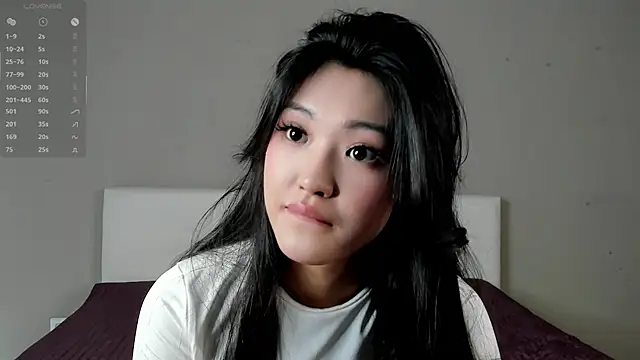 Snapshot of FancyEsten chatting on September 16, 2025, 9:54 am FancyEsten online show from September 16, 2025, 9:54 am