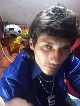 alexandercruz online show from December 18, 2025, 6:52 am