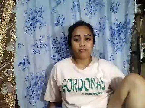 Snapshot of Pinay_Chubby20 chatting on February 6, 2026, 9:29 pm Pinay Chubby20 online show from February 6, 2026, 9:29 pm