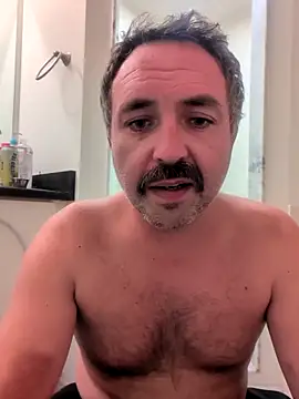 Snapshot of cloudymatt chatting on October 18, 2025, 4:48 am cloudymatt online show from October 18, 2025, 4:48 am