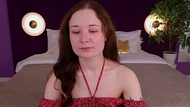 NancyJonson online show from October 6, 2025, 3:37 am