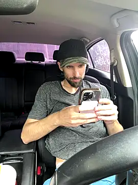 Snapshot of thejohnryancollection chatting on September 20, 2025, 7:37 pm thejohnryancollection online show from September 20, 2025, 7:37 pm