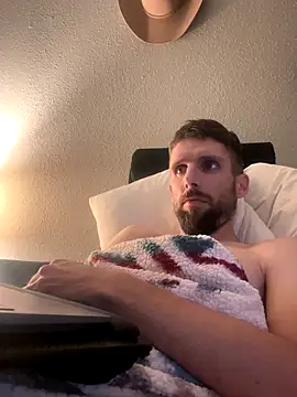 Snapshot of thejohnryancollection chatting on September 30, 2025, 10:31 am thejohnryancollection online show from September 30, 2025, 10:31 am