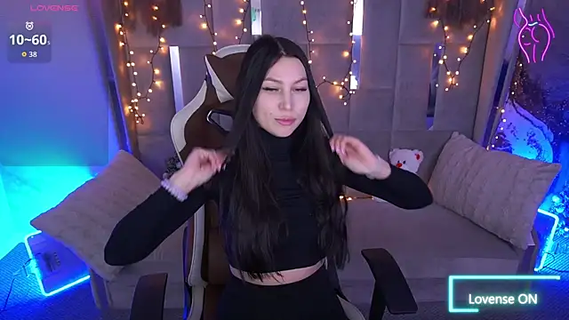 Snapshot of EliseVelour chatting on February 8, 2026, 2:09 pm EliseVelour online show from February 8, 2026, 2:09 pm