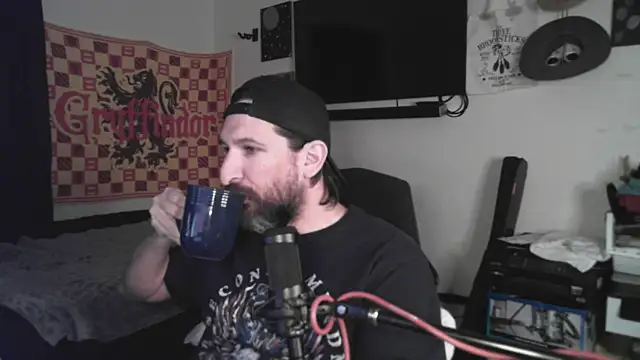 DevilPup75  online show from February 21, 2026, 4:35 am