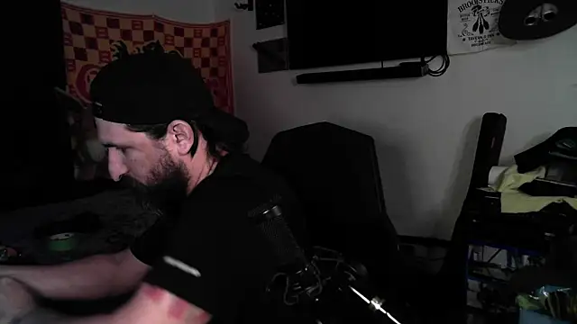 DevilPup75  online show from March 23, 2026, 2:59 am