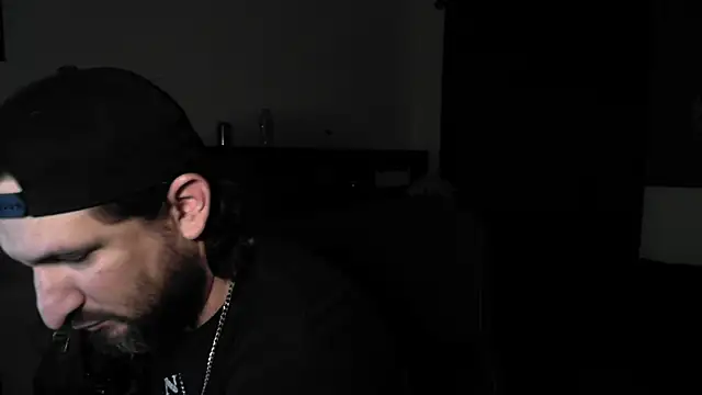 DevilPup75  online show from May 21, 2026, 10:33 am