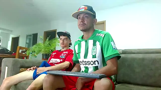 skinny23cm online show from December 12, 2024, 7:41 am