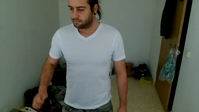 Snapshot of hei_69 chatting on October 21, 2025, 3:46 pm hei 69 online show from October 21, 2025, 3:46 pm