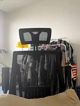 Snapshot of Ryder_ chatting on October 21, 2025, 11:38 pm Ryder online show from October 21, 2025, 11:38 pm