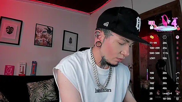 tyler jones  online show from October 7, 2025, 3:58 am