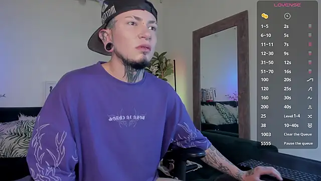 tyler jones  online show from March 5, 2026, 1:18 pm