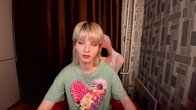 Madelaineses online show from March 8, 2026, 10:24 pm