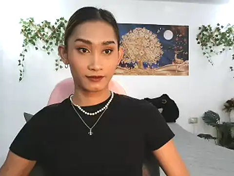 youarea dreamer online show from December 22, 2025, 7:22 pm