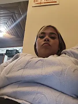 EmilyDuran  online show from December 21, 2025, 2:51 am