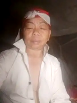 VangLe73 online show from October 28, 2025, 12:30 pm