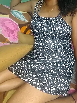 Snapshot of Tamilpallavi chatting on October 1, 2025, 1:39 pm Tamilpallavi online show from October 1, 2025, 1:39 pm