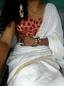 Snapshot of Tamilpallavi chatting on November 7, 2025, 4:18 pm Tamilpallavi online show from November 7, 2025, 4:18 pm