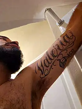 Snapshot of Lb228w chatting on February 10, 2026, 1:43 am Lb228w online show from February 10, 2026, 1:43 am