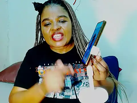 Snapshot of Love-Racheal75 chatting on October 23, 2025, 1:43 pm Love-Racheal75 online show from October 23, 2025, 1:43 pm