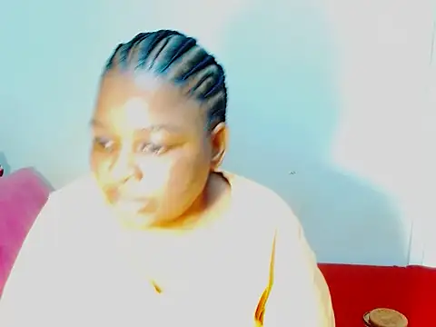 Love-Racheal75 online show from June 18, 2026, 2:43 pm