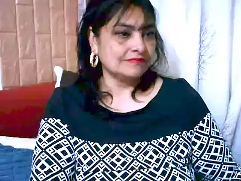 Snapshot of Indiansweetness77 chatting on July 3, 2026, 4:52 am Indiansweetness77 online show from July 3, 2026, 4:52 am