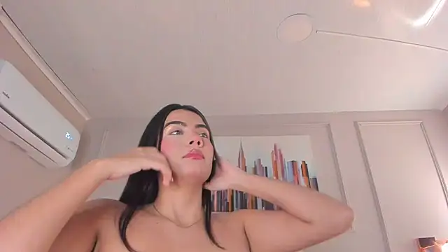 Snapshot of mia_kisses2 chatting on June 24, 2026, 7:07 am mia kisses2 online show from June 24, 2026, 7:07 am