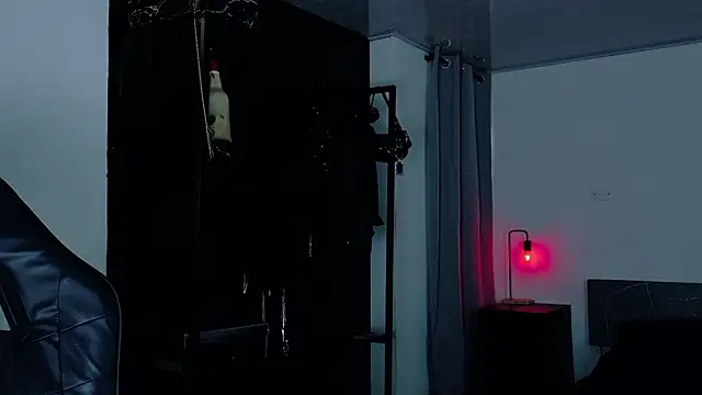 Snapshot of Angelabl0odborne chatting on February 11, 2026, 5:29 pm Angelabl0odborne online show from February 11, 2026, 5:29 pm