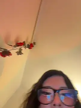 Snapshot of Kitty_yukimura chatting on February 28, 2026, 10:33 pm Kitty yukimura online show from February 28, 2026, 10:33 pm