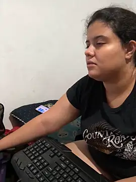 luisahot 9727 online show from November 5, 2025, 2:22 am