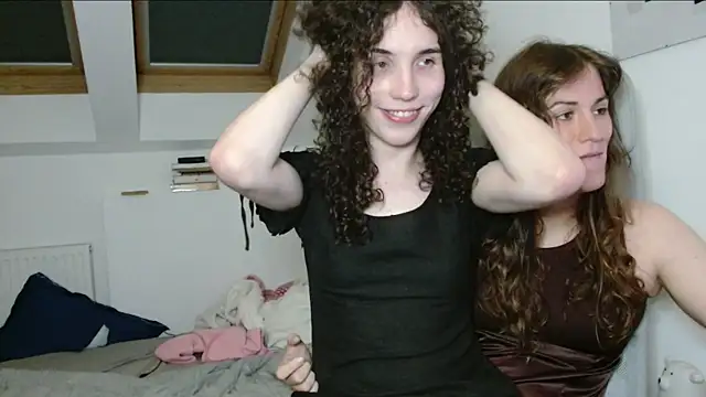 Snapshot of tsbubbles760 chatting on October 7, 2025, 8:06 pm tsbubbles760 online show from October 7, 2025, 8:06 pm