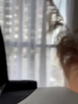 Sofi Leal online show from October 20, 2025, 12:05 pm