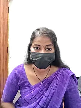 Snapshot of tamil_Sigappu_Roja chatting on May 11, 2026, 12:49 am tamil Sigappu Roja online show from May 11, 2026, 12:49 am