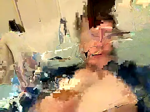 Hungboxer69 online show from October 5, 2025, 12:36 pm