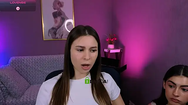 Snapshot of nekky_mouse chatting on November 3, 2025, 10:27 am nekky mouse online show from November 3, 2025, 10:27 am