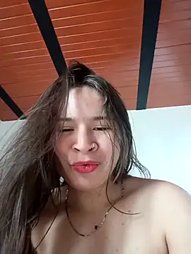 Isa Acosta online show from October 17, 2025, 2:19 pm