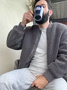 Michel huge online show from November 9, 2025, 8:12 am