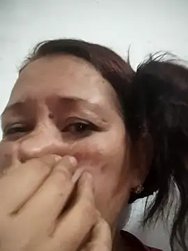 Snapshot of marinita13 chatting on September 21, 2025, 3:41 am marinita13 online show from September 21, 2025, 3:41 am