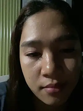 slut clio online show from February 18, 2026, 12:01 pm