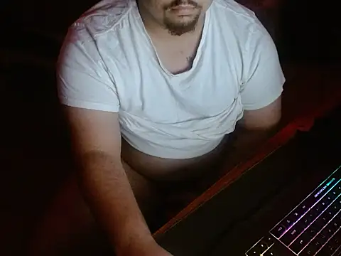 Luacsboy22 online show from November 29, 2025, 10:13 pm