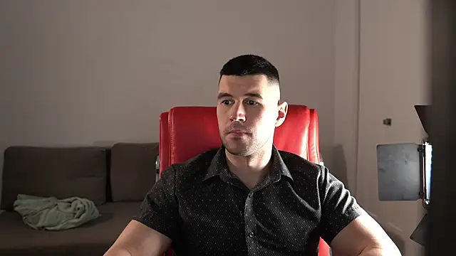 Sand0w online show from April 10, 2026, 9:30 pm