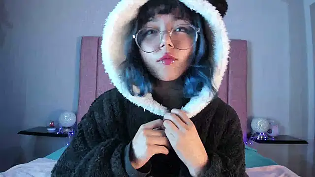 TerumiKitty online show from February 3, 2026, 12:09 am