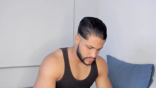 Pier Simons online show from March 20, 2026, 7:24 am