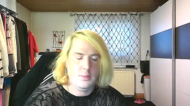 Snapshot of tanja844 chatting on April 16, 2026, 8:04 am tanja844 online show from April 16, 2026, 8:04 am