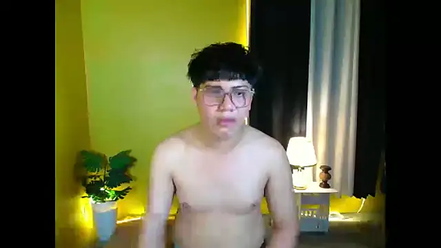 Snapshot of Lowel_Smith chatting on October 22, 2025, 3:01 pm Lowel Smith online show from October 22, 2025, 3:01 pm