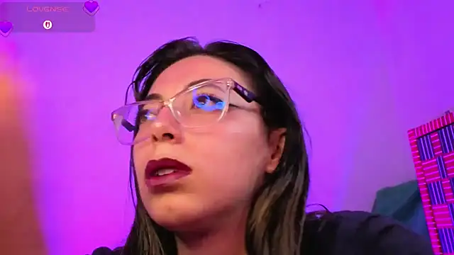 Snapshot of Miranda_sexlove_ chatting on February 18, 2026, 6:59 pm Miranda sexlove online show from February 18, 2026, 6:59 pm