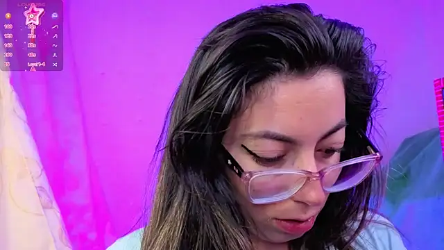 Snapshot of Miranda_sexlove_ chatting on February 23, 2026, 7:00 pm Miranda sexlove online show from February 23, 2026, 7:00 pm