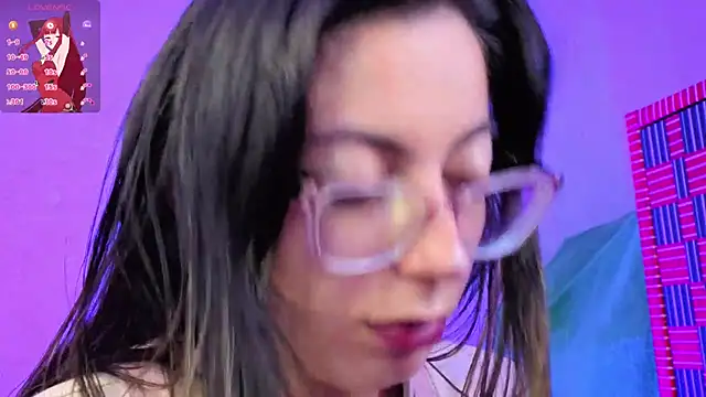 Snapshot of Miranda_sexlove_ chatting on February 26, 2026, 7:02 pm Miranda sexlove online show from February 26, 2026, 7:02 pm